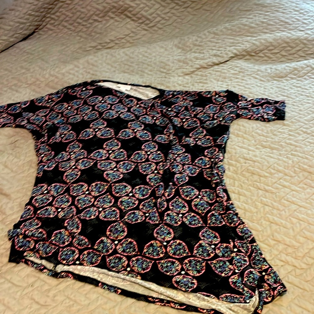 Lularoe Irma tunic